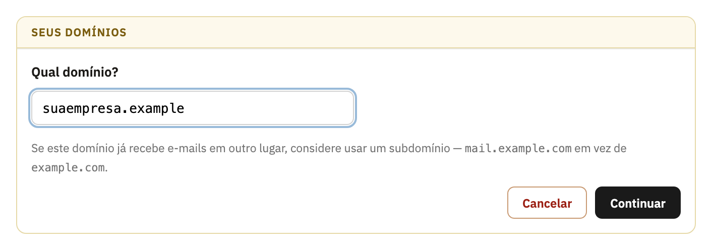 Qual domínio?, com um domínio digitado, e Continuar